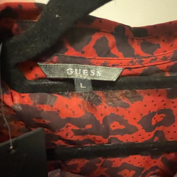 GUESS BNWT Red & Black Animal Print Sheer Long Sleeve Button Down Blouse Size L - Picture 5 of 7